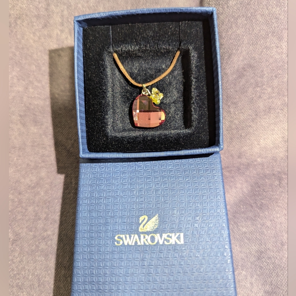 Swarovski Mini Heart Pendant Rose Necklace